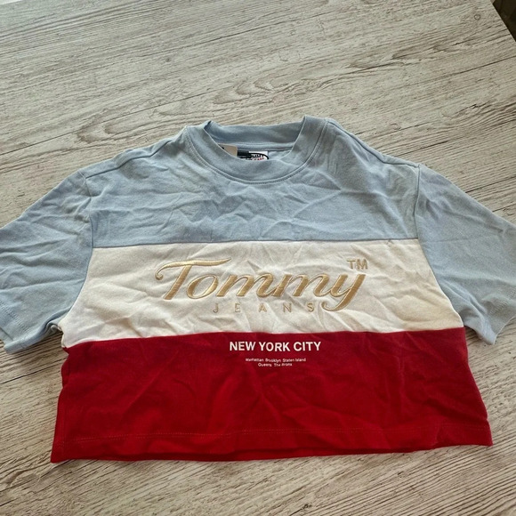 NWT Tommy Hilfiger Vintage Tommy Jeans Cropped Short Sleeve Tee Shirt XS - Picture 5 of 16